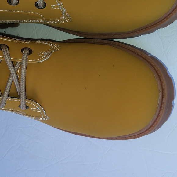 DKNY Miles Yellow Combat Moto Ankle Boots Faux Suede Lace-Up Size 8.5 - Picture 3 of 12